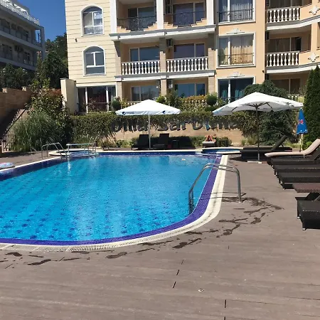 Апартамент Поли Сардиния * Sveti Vlas